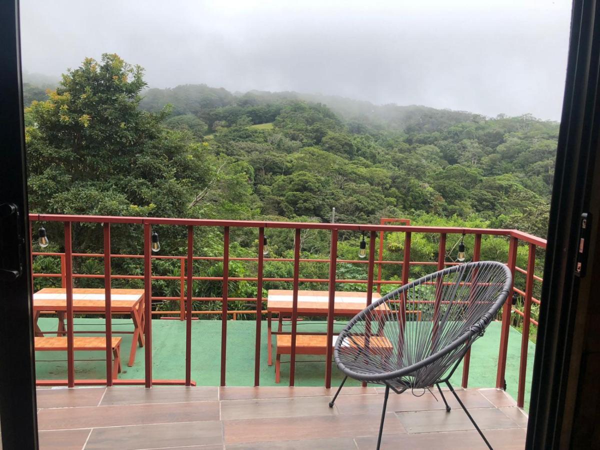 Monteverde Monkey Hostel 외부 사진