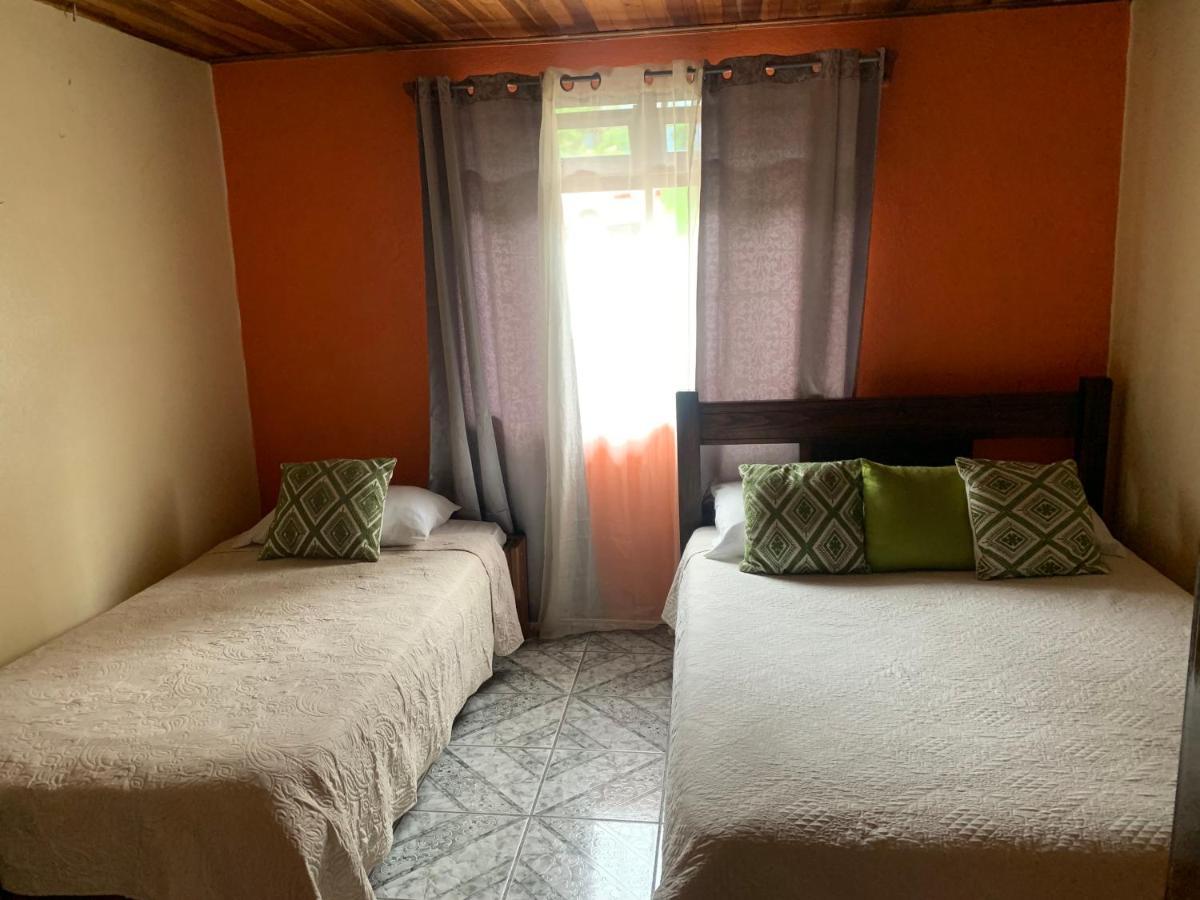 Monteverde Monkey Hostel 외부 사진