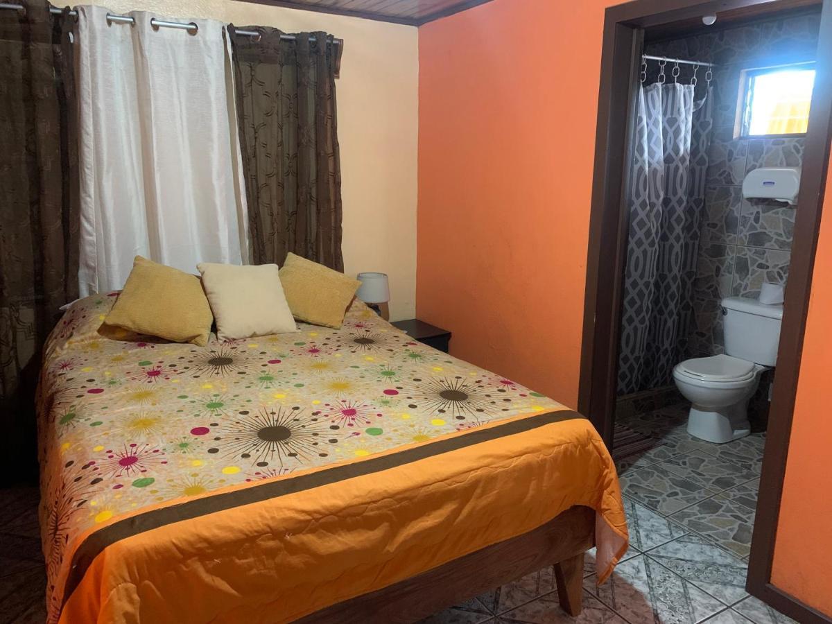 Monteverde Monkey Hostel 외부 사진